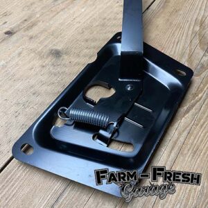1947-55 1st Series Chevrolet Truck Hood Latch - Black