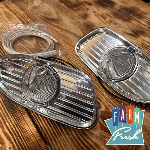 1958-1959 GMC Park Light Assembly Set - Image 2